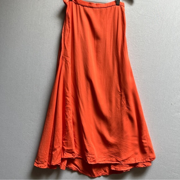 COS 100% Viscose Elegant Orange A line Women's Skirt Sz 2 - Picture 5 of 10
